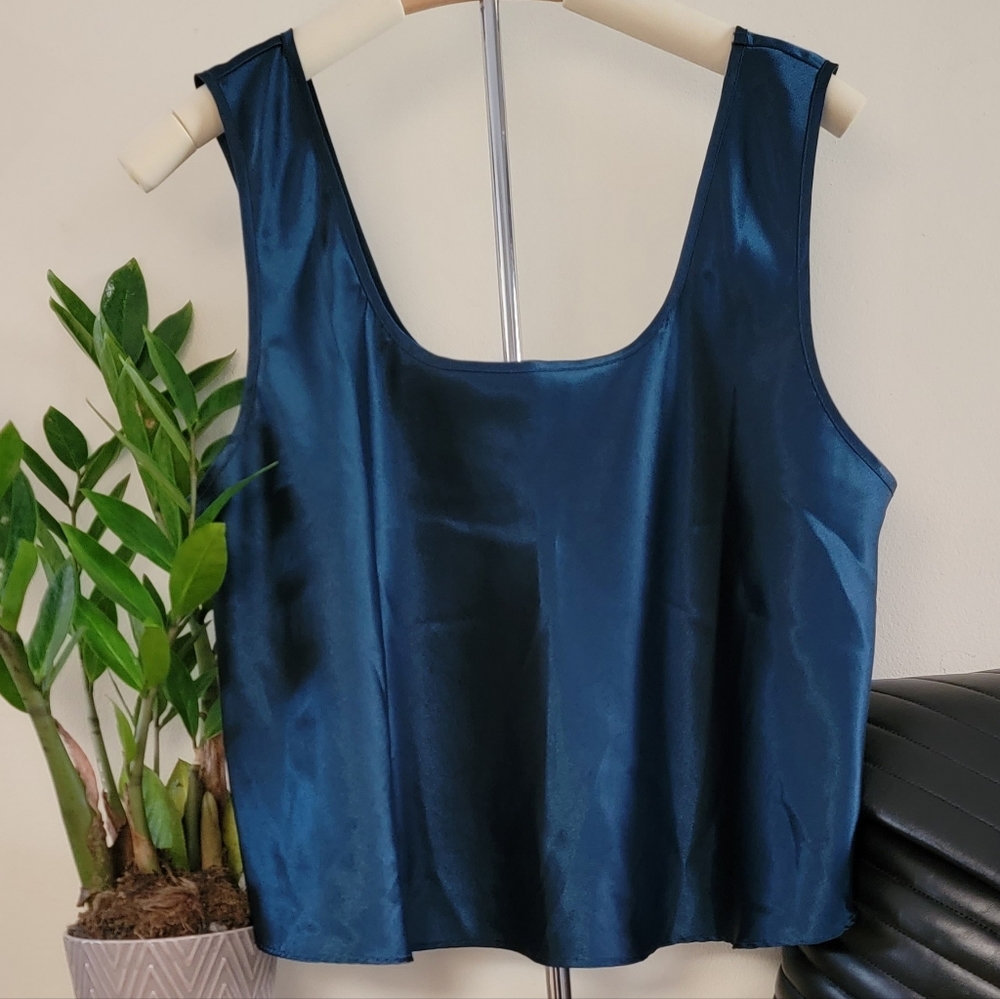 Large Victorias Secret Silky Tank